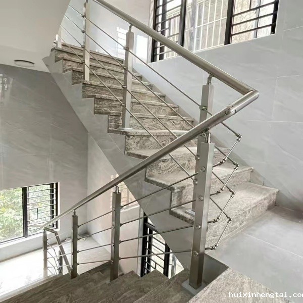 拉丝不锈钢穿管立柱扶手