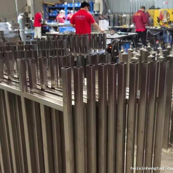 星空电竞·(中国区)官方网站不锈钢方管护栏